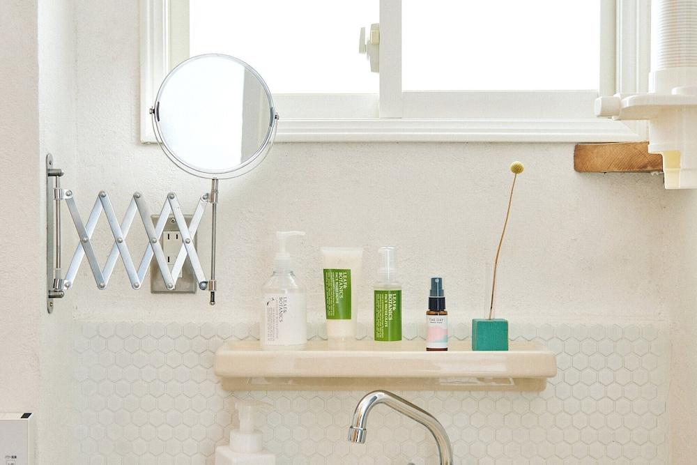 SMALL TOWN HOTEL Hakodate