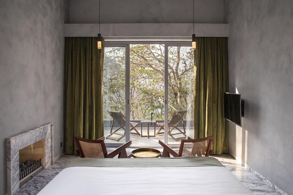 The Roseate Ganges Rishikesh