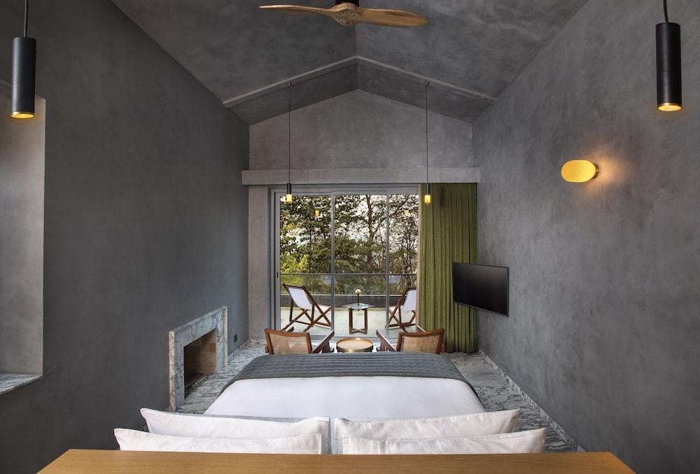 The Roseate Ganges Rishikesh