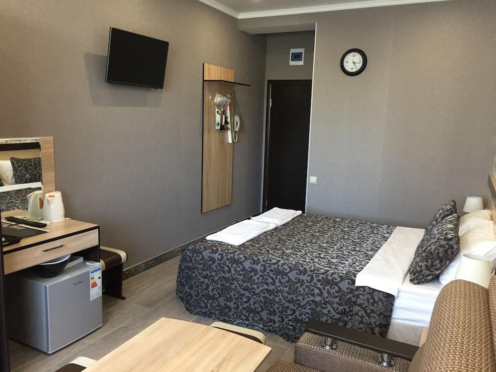 Bliznetsy Apart Hotel