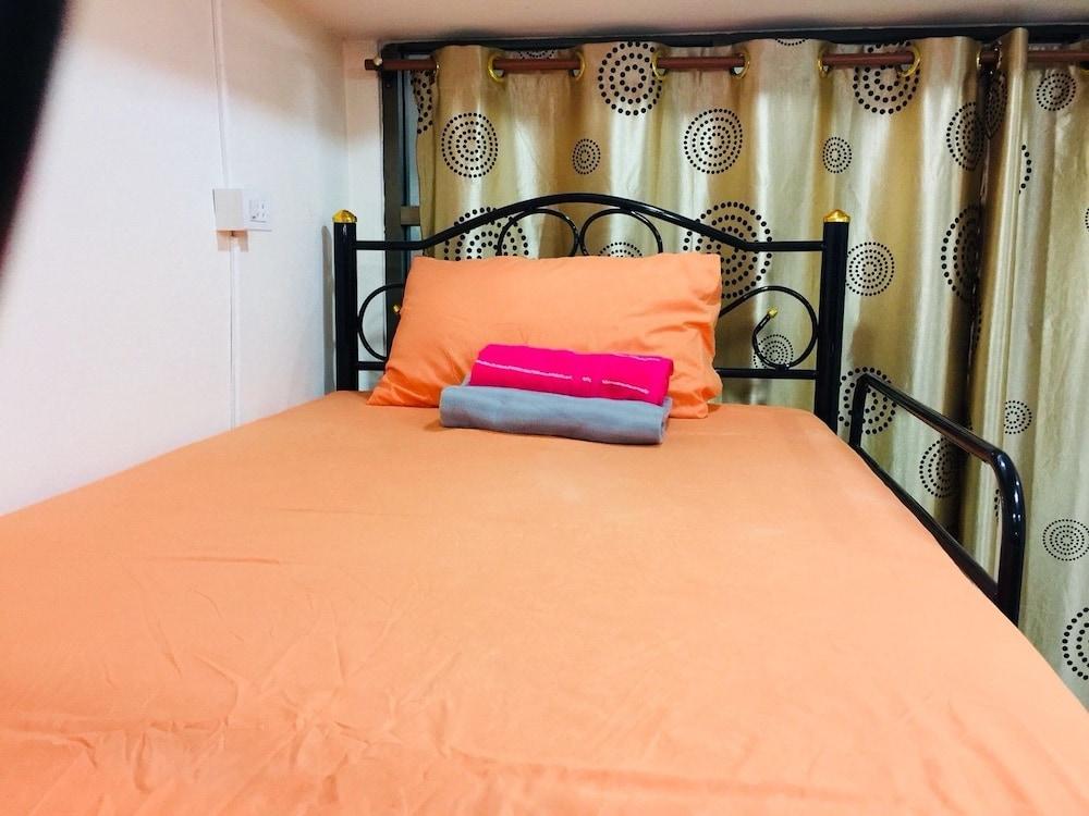 Interpartie Hotel - Adults Only - Hostel