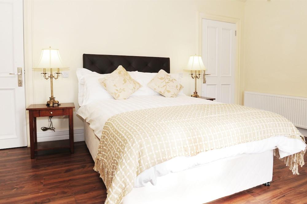 Sheephouse Country Courtyard