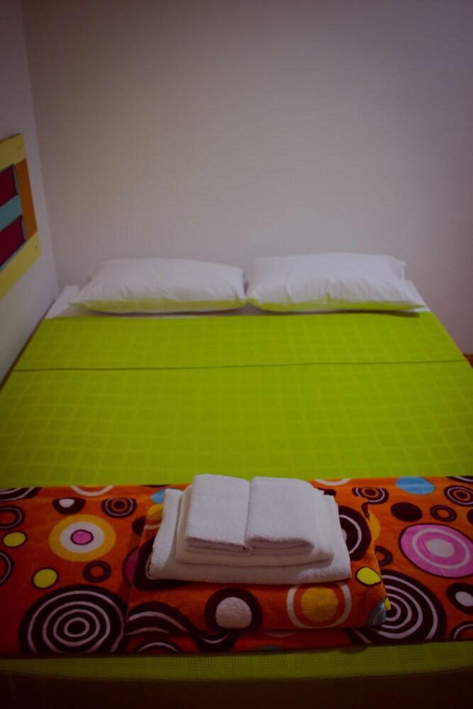 Hostal Don Jose - Hostel