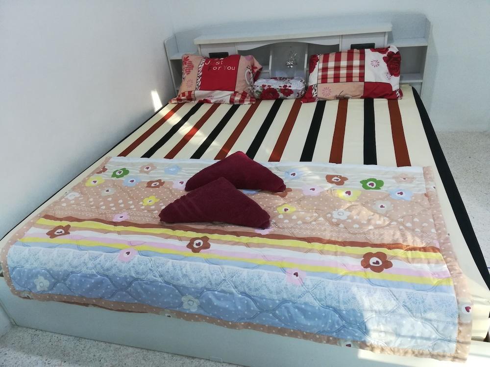 Sroe Ground Homestay