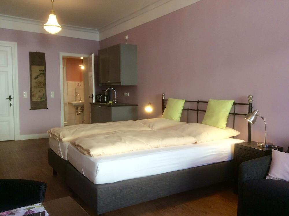 Apartments Hugos Haus