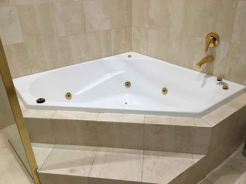 Kimberley Gardens Serviced Villas