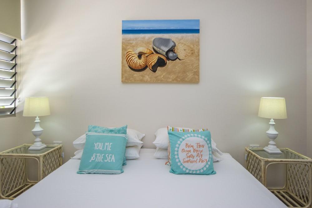 1 Bright Point Apartment 3102