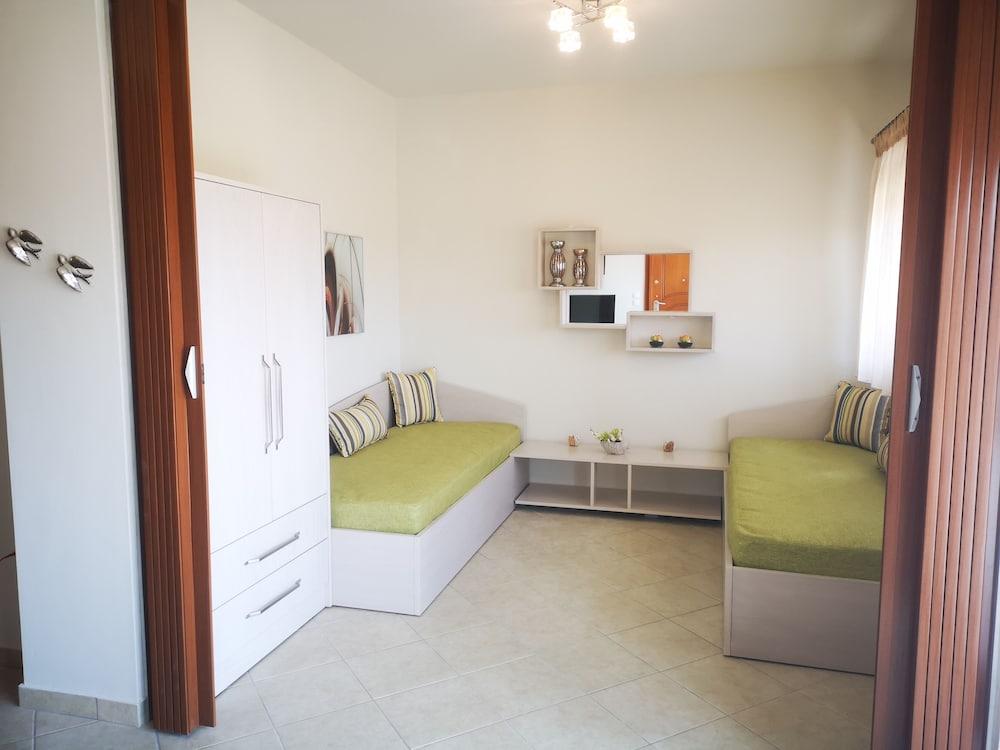 Aracelia Villas with private pools