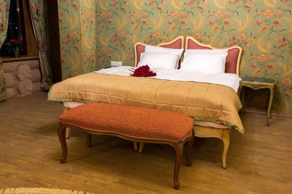 Ohotnichiy Sezony Hotel