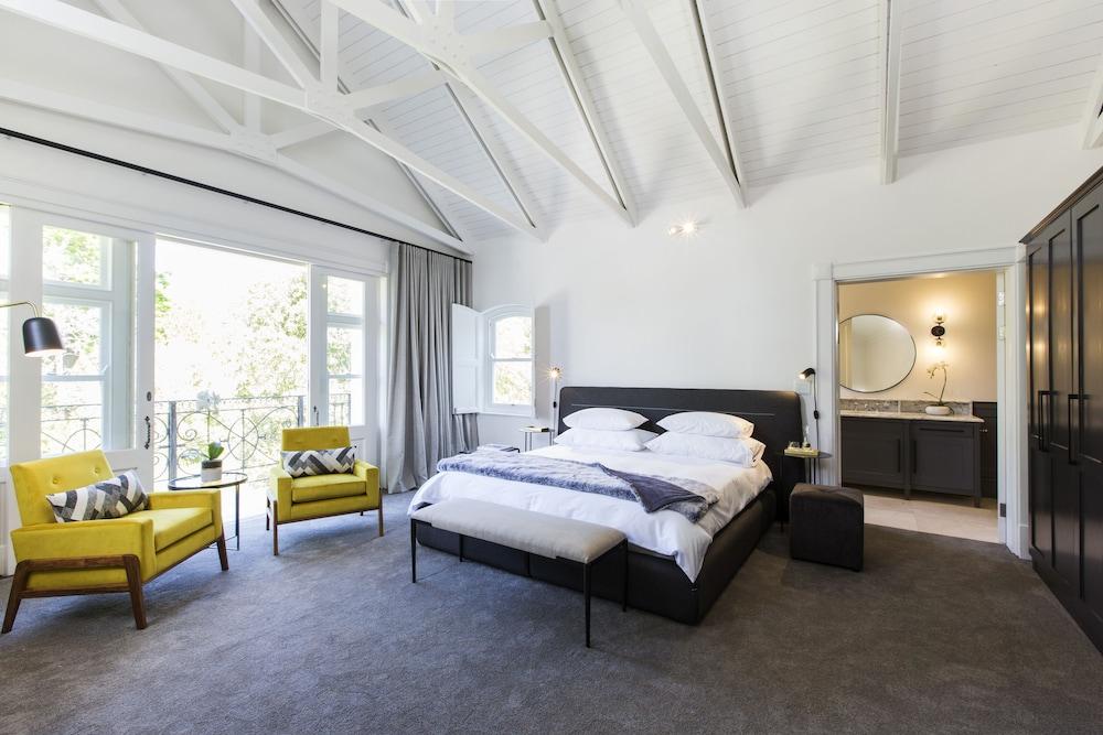 Arambrook Boutique Hotel