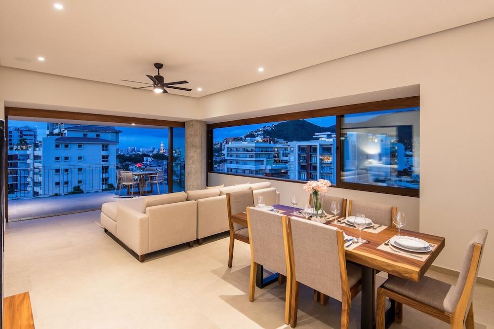 Oceana Two Bedroom PH - Adults Only