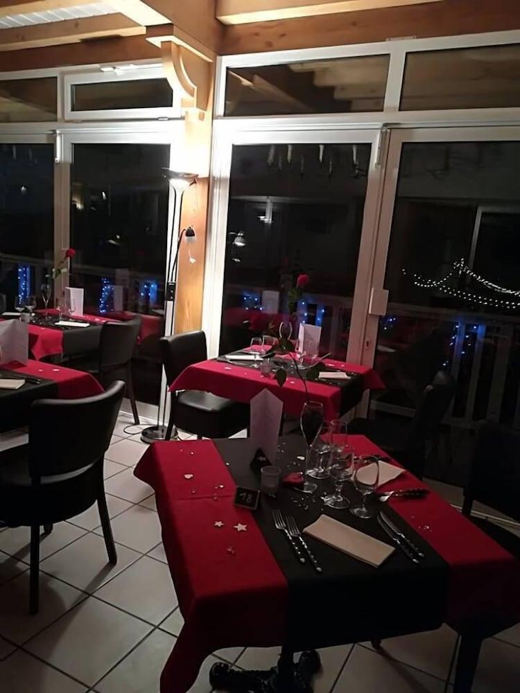 Logis Hôtel les Lodges Du Lac