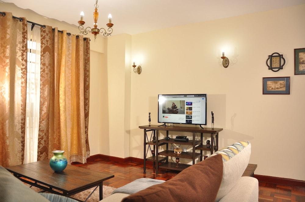 Sherry Homes - Fahari I