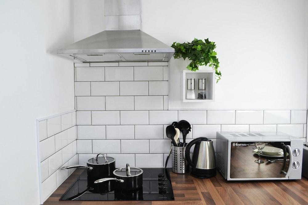 MediaHub Apartment 1