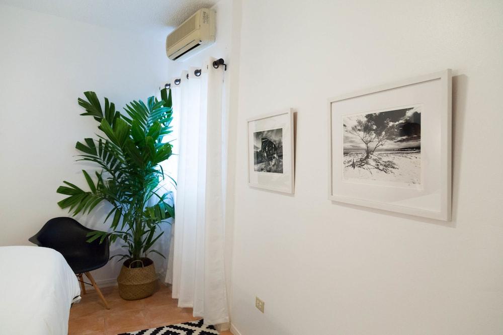 Renovated Apt.Walk to Marley Museum