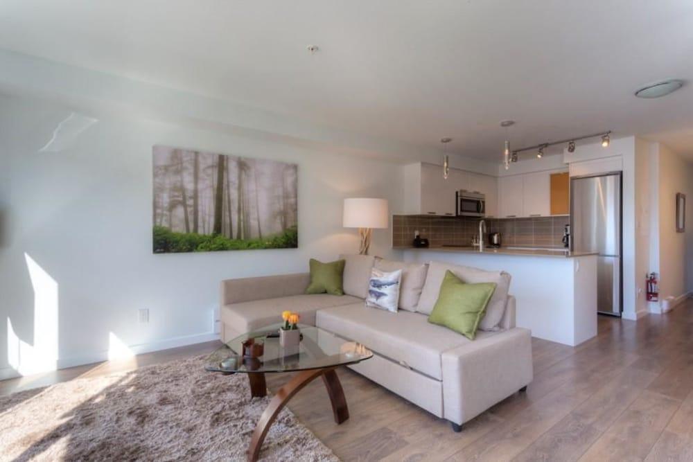 Cedar Suite at the Union Apartment