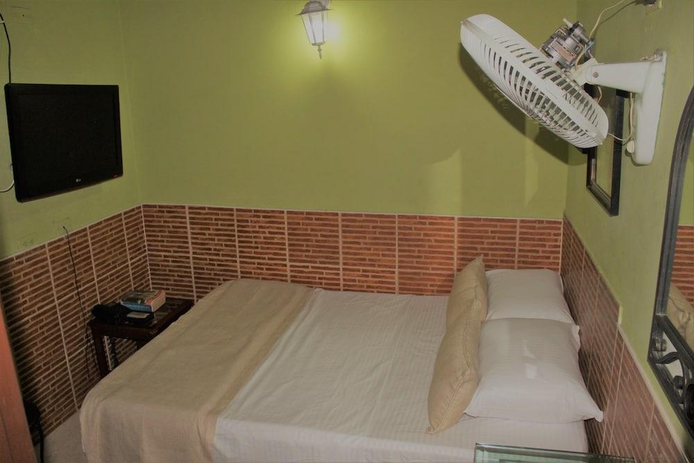 Hotel Palomares Del Sur
