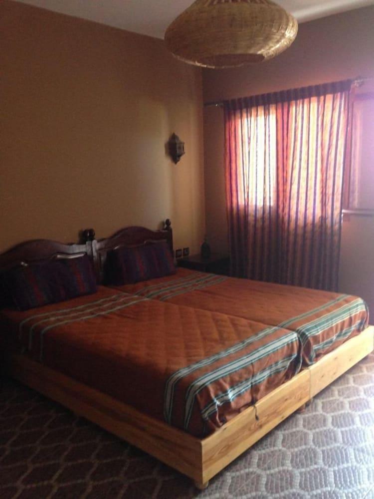 Gite Café Rueda - Hostel