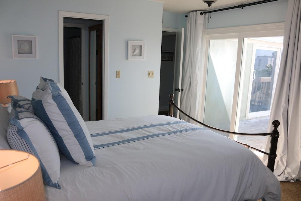 Boardwalk by Surfside VR