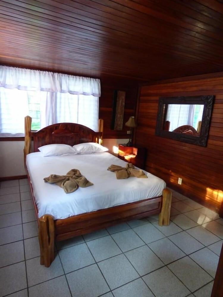 Corcovado Beach Lodge