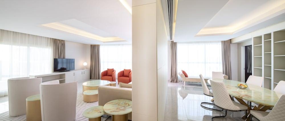 Four Points by Sheraton Sharjah