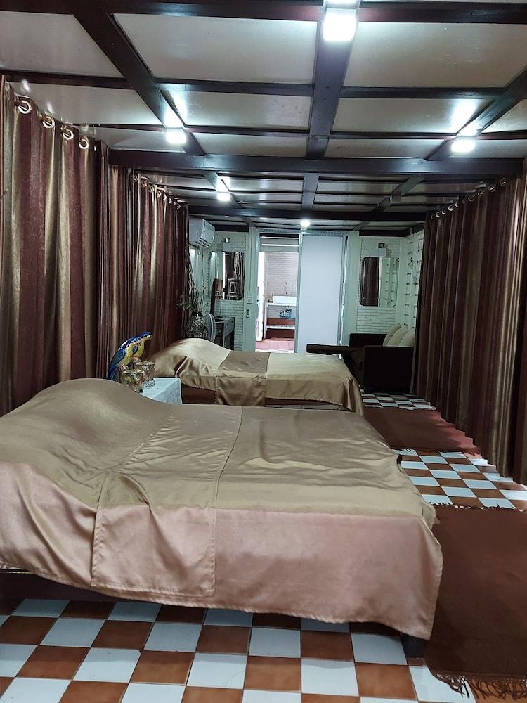 Ruantalay Bangsaray Resort