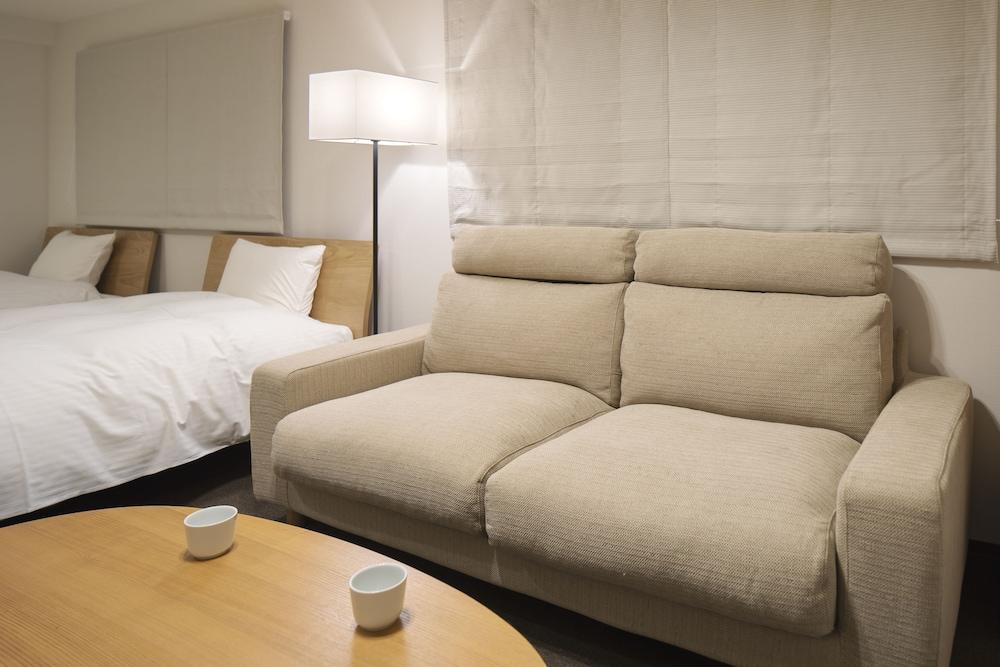 So Kyoto Fushimi Inari