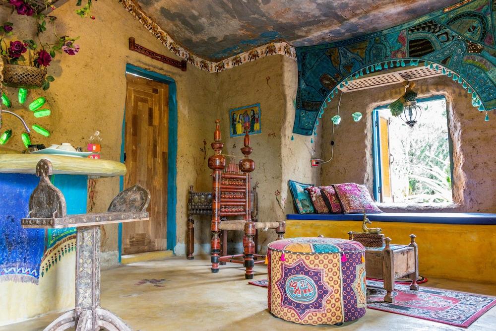 Jakawan Baan Din Resort