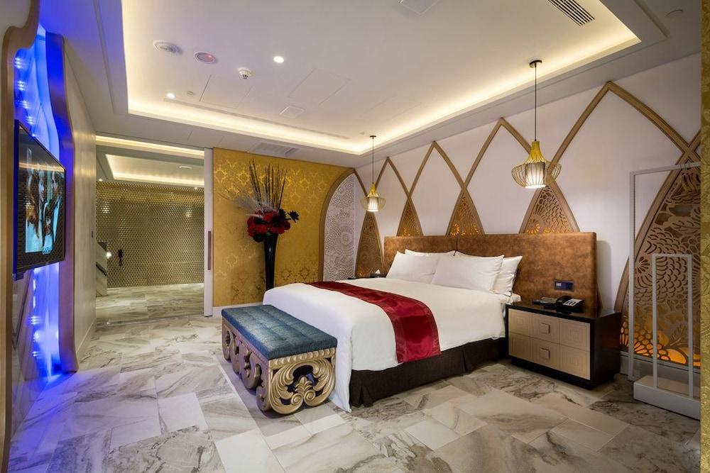 Norwegian Forest Leisure Motel