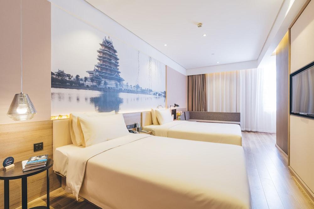 Atour S Hotel Tai Koo Li Chengdu