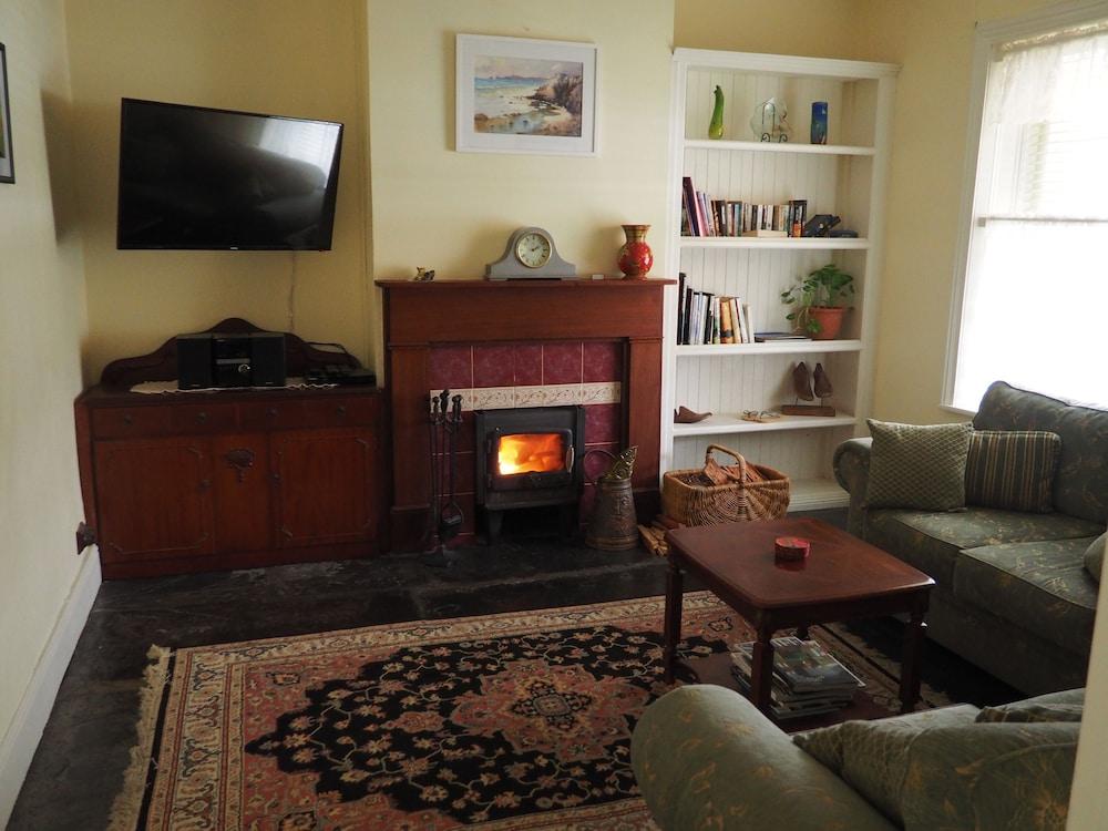 Cobblers Cottage B & B Accommodation