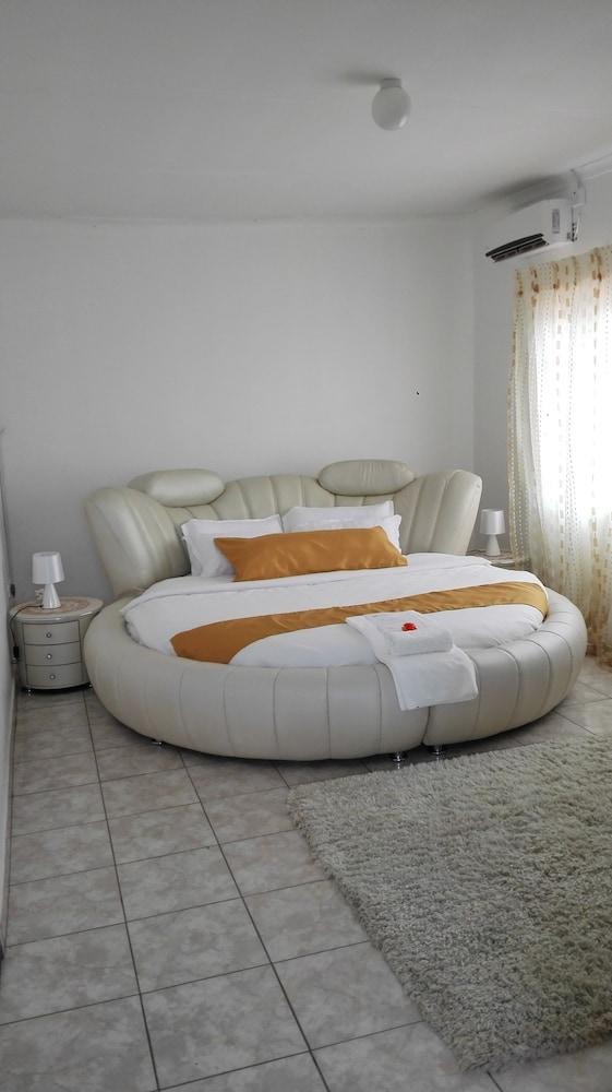 Rest Shade Bed And Breakfast