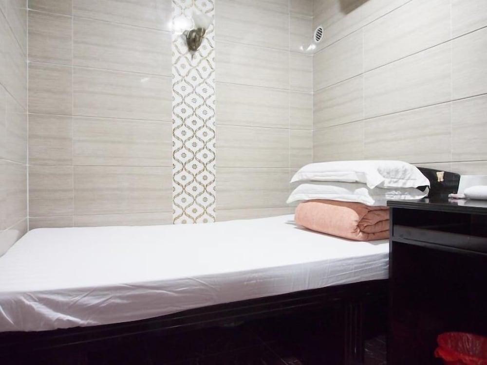 Everest Hostel Block E