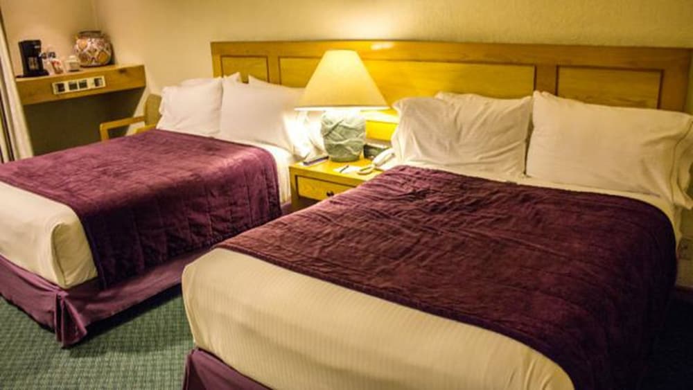 Hotel Cantalagua Inn