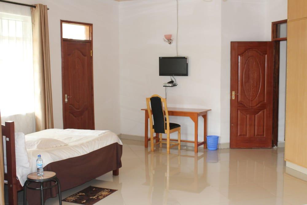 Salient Home Stay