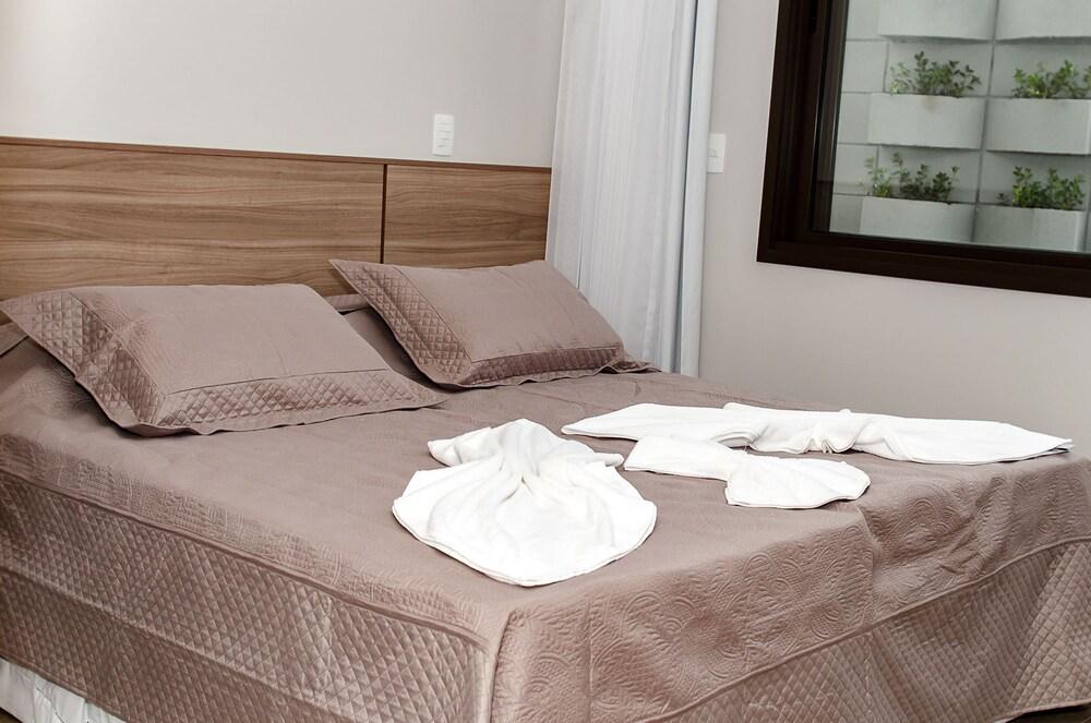 Tons de Mar Residence