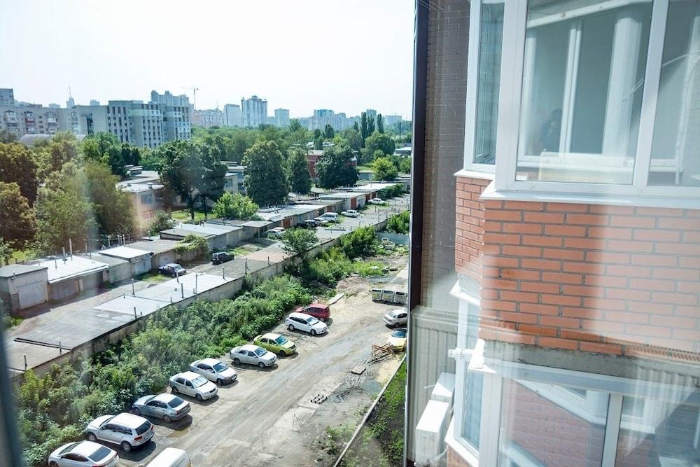 Happy nights in friendly AP