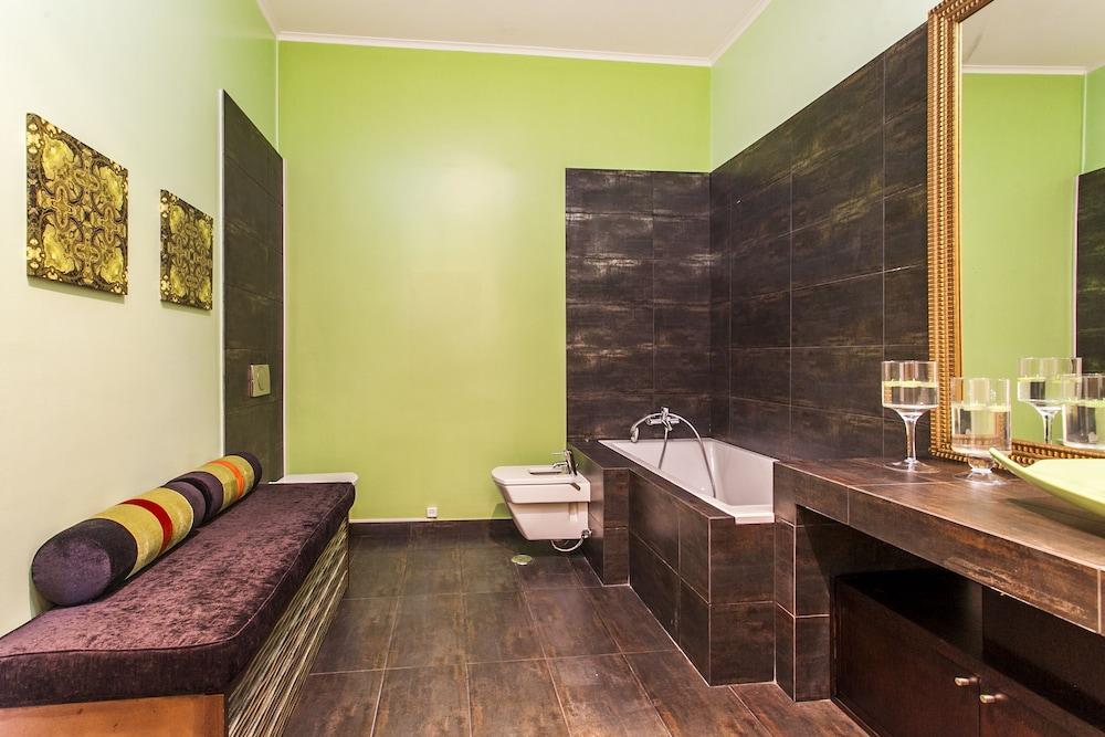 LxWay Apartments Fanqueiros