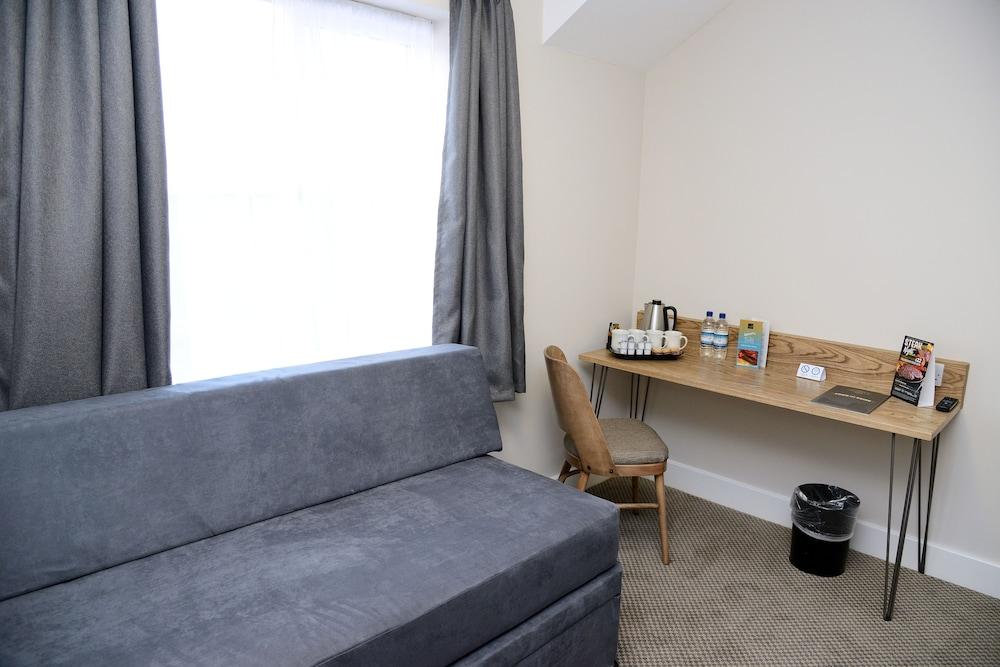 Gamston Lock, Nottingham by Marston's Inns