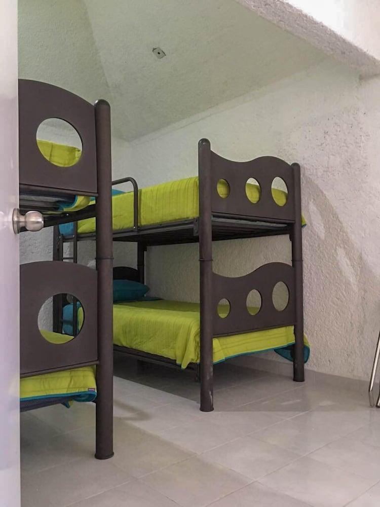 Pok-Ta-Pok Guest House