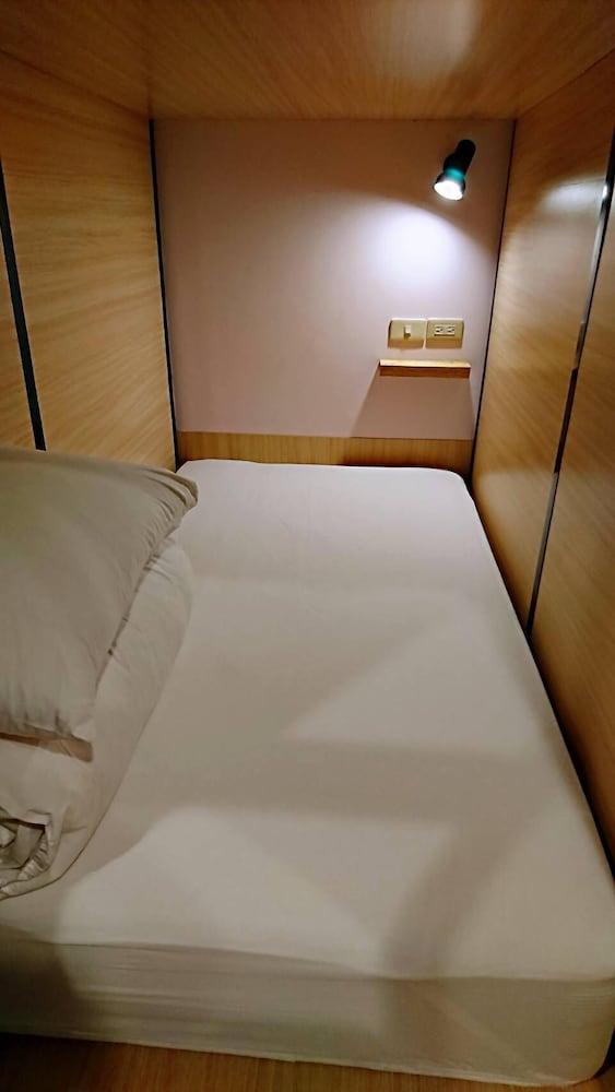 Temple Side - Hostel