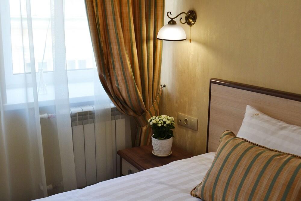 Seven Hills Trubnaya Hotel