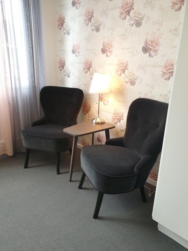 Smålandsstenar hotell