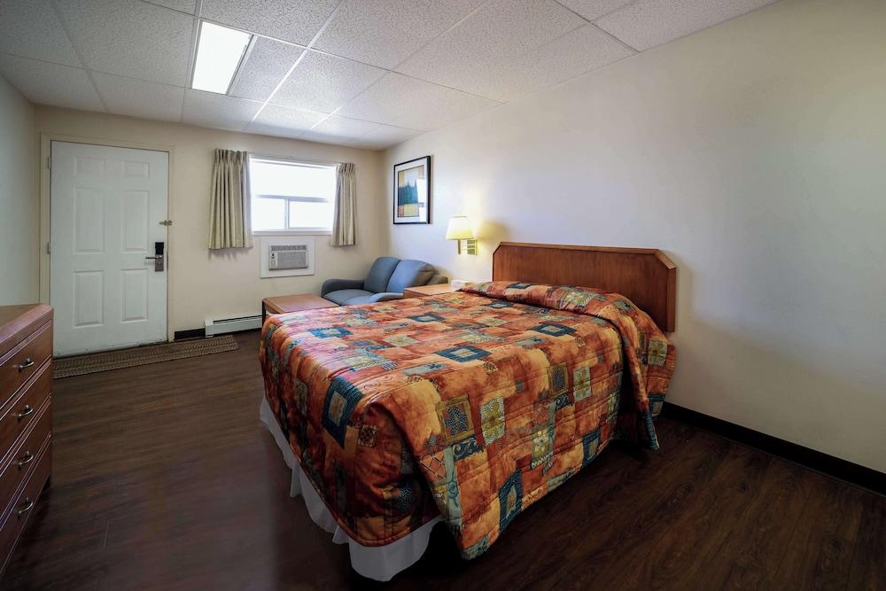 Canadas Best Value Inn Fort St. John