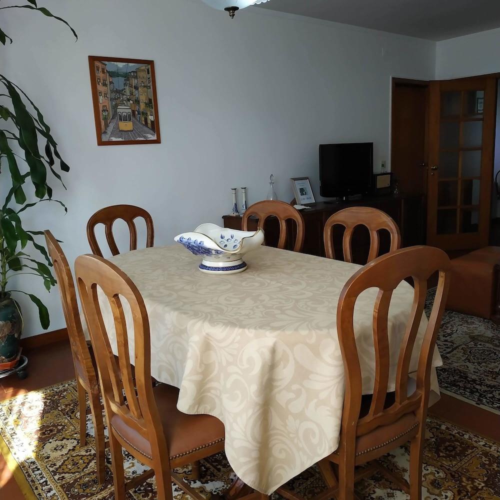 Avenida Apartment by MP