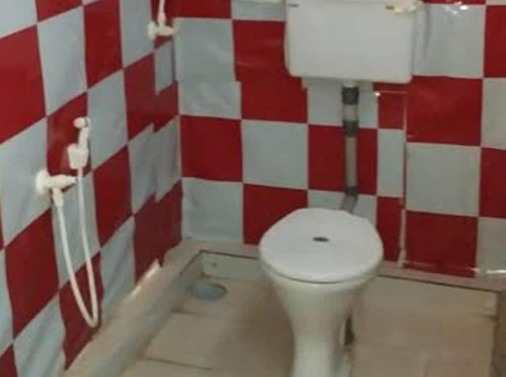 Kashinath Beach Huts