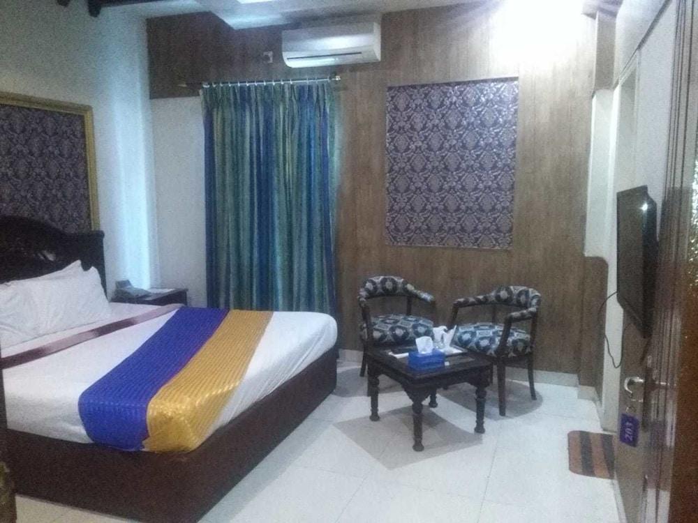 Quick Continental Hotel