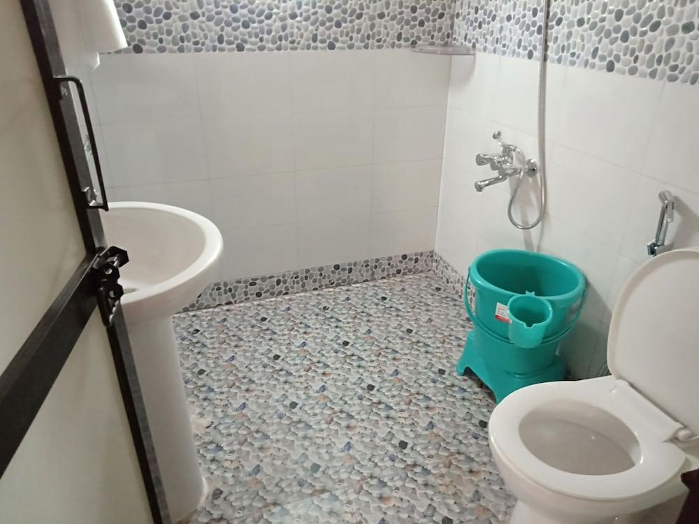 Camp Kasbah Bir Resort