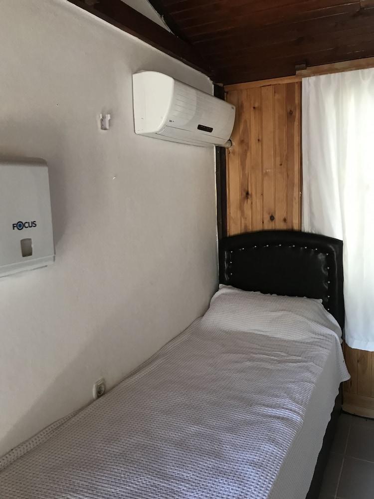 Assos Yenibahce Motel