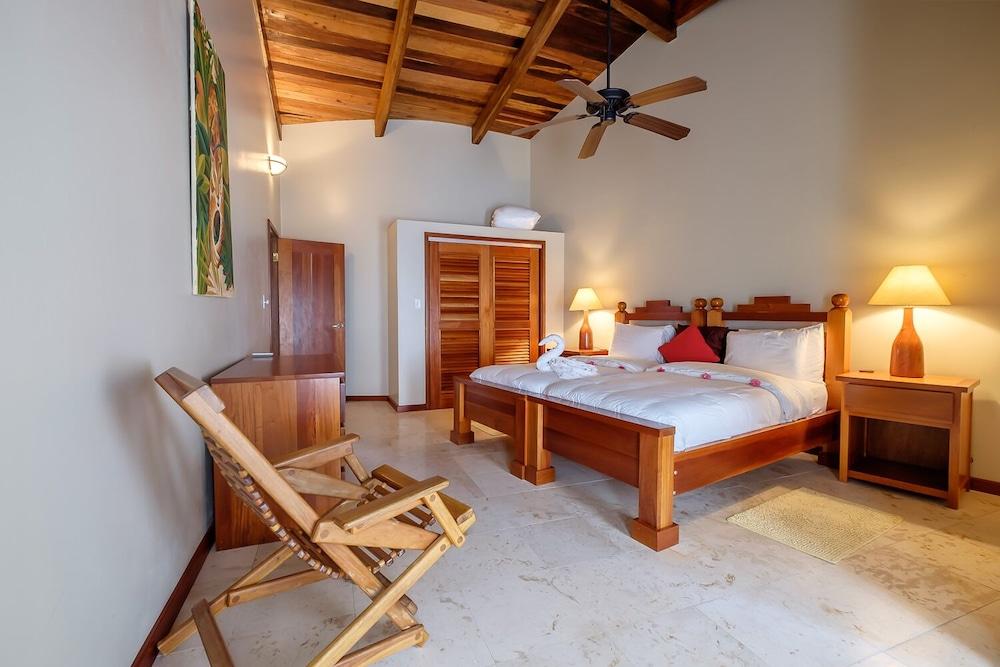 Indigo Belize 1C 3 Bedroom Condo by RedAwning